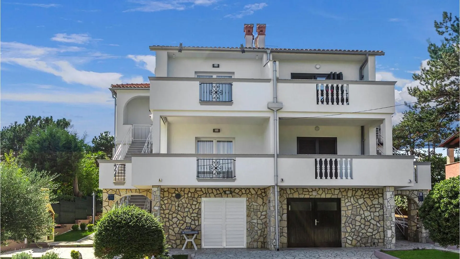 Nice Apartment In Silo With Kitchen